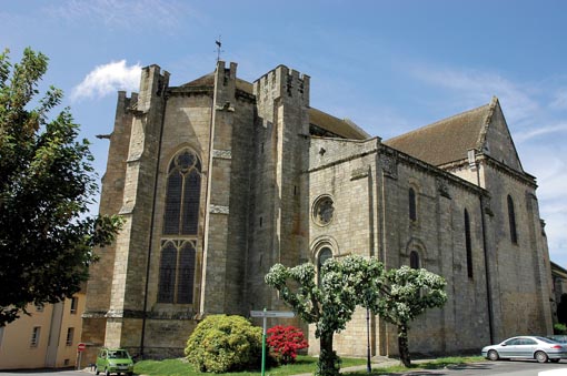 Collégiale de St Yrieix La Perche en Haute Vienne