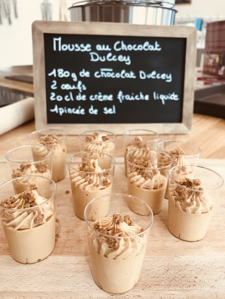 Mousse au chocolat dulcey : la recette de la Laiterie Les Fayes